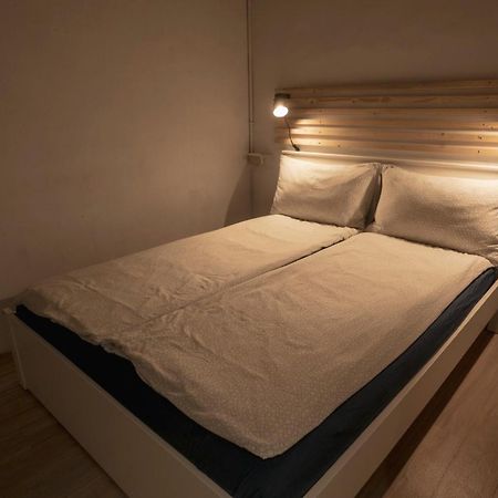 Ruifang Yi Hostel New Taipei City Εξωτερικό φωτογραφία
