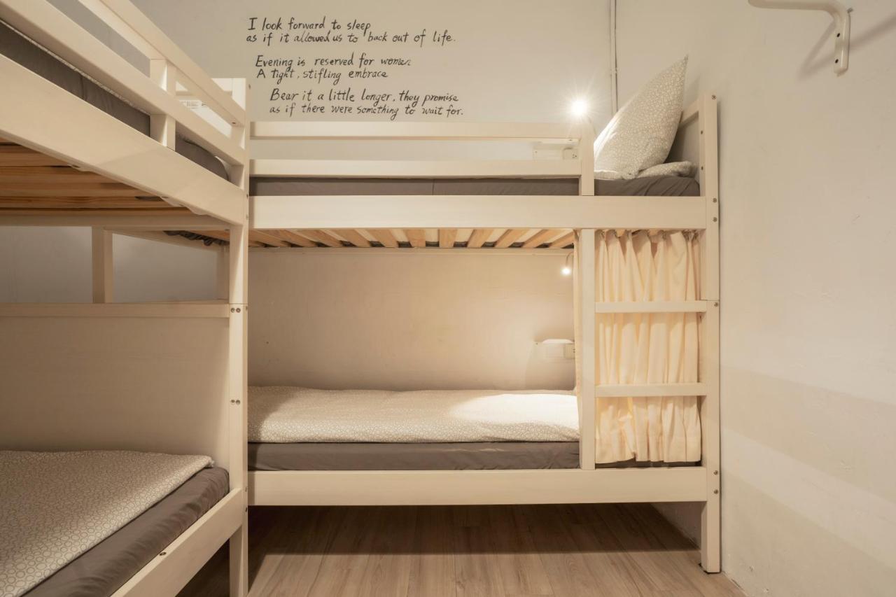 Ruifang Yi Hostel New Taipei City Εξωτερικό φωτογραφία