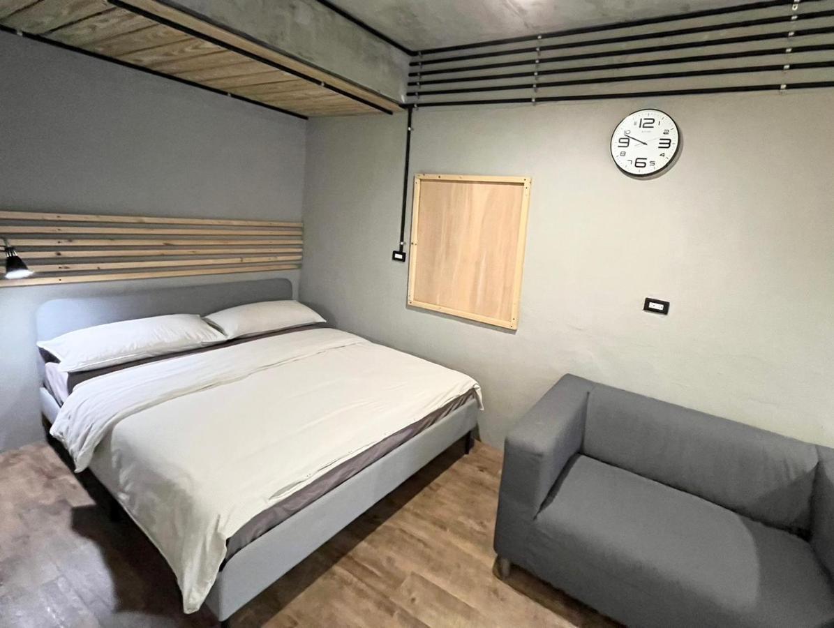 Ruifang Yi Hostel New Taipei City Εξωτερικό φωτογραφία